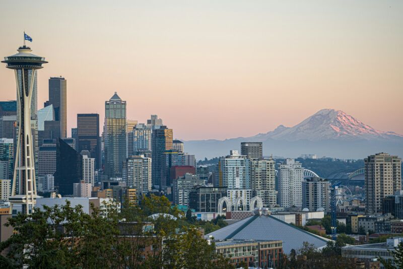 The Seattle skyline with Mount Rainier, Washington
